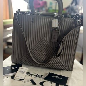 NEW With Tags Coach 1941 Rogue Leather Grey Handbag ❤️ Quilted w/Rivets
